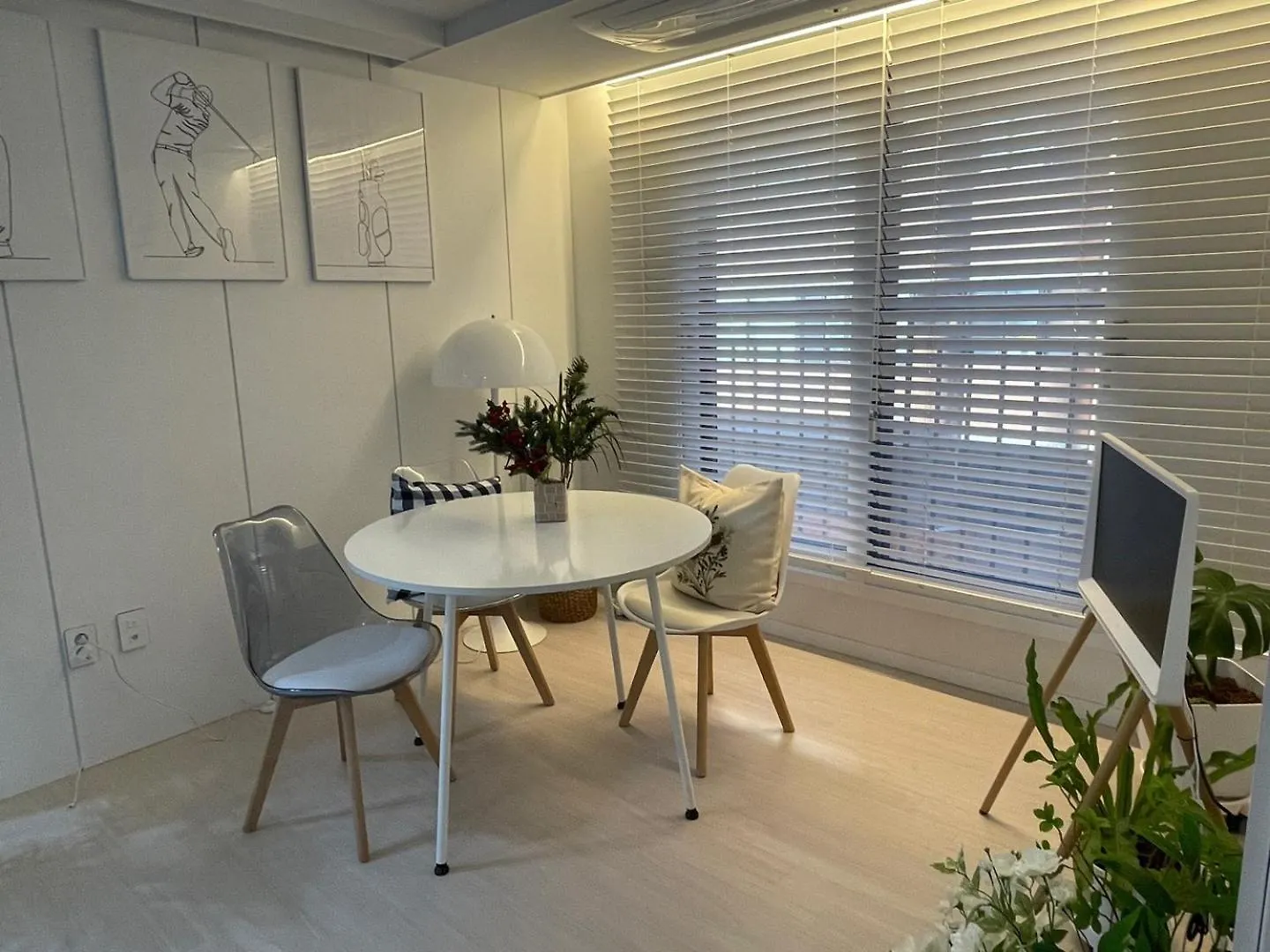 2-Room 4-Person Cozy House 1 Seoul South Korea